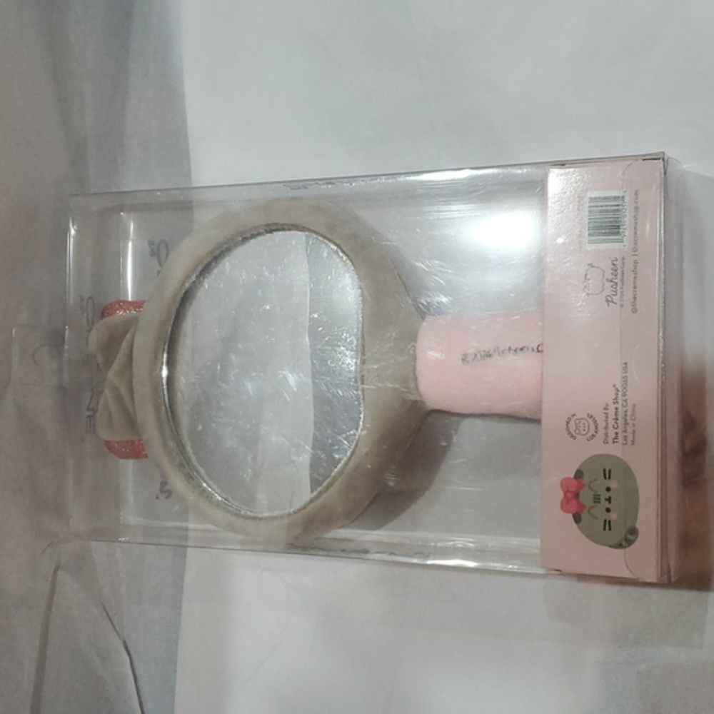 The Creme Shop pusheen gray plush portable pink mirror new